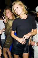 Toni Garrn et Gisele Bundchen : quand l'ex et l'actuelle petite copine de DiCaprio font la fête ensemble